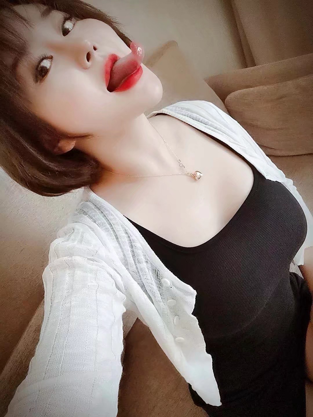 汉口熙恩长舌MM